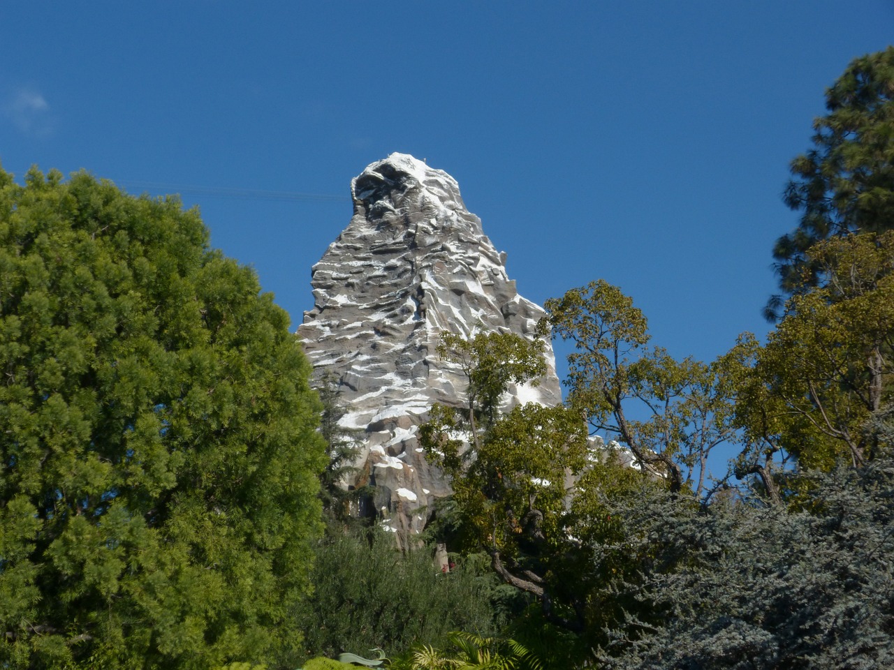 19. Matterhorn Bobsleds